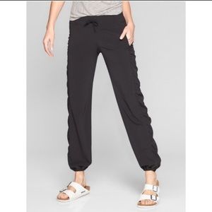 Athleta lined pants (jogger) size 4